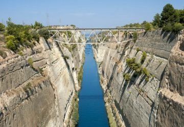 Industrie et énergies renouvelables autour d’Athènes