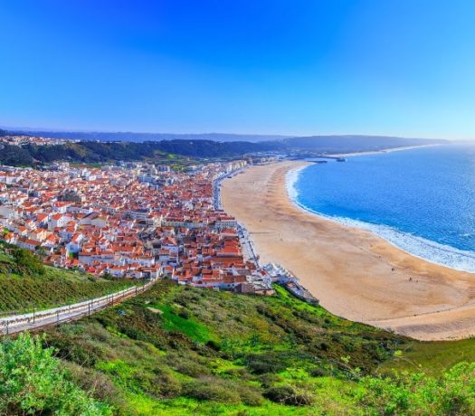 Vue panoramique de Nazare Portugal