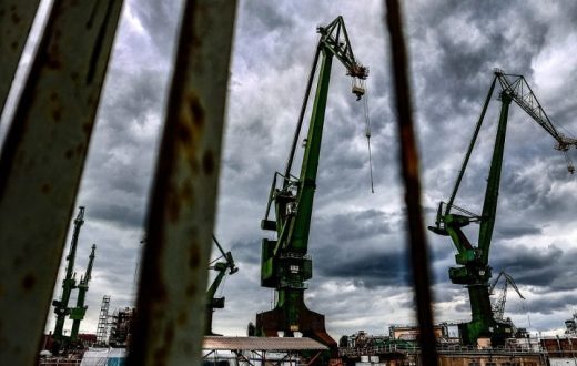 Le port industriel de Gdansk