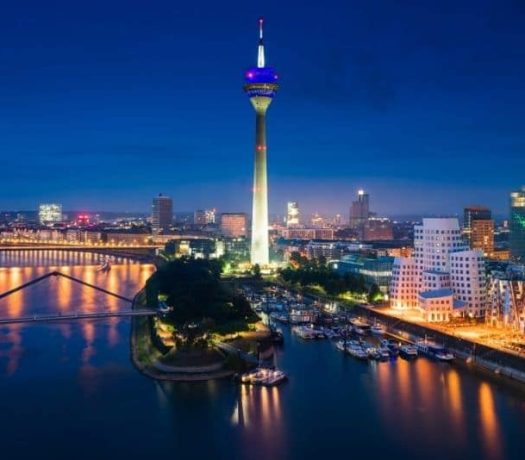 Düsseldorf - vue panoramique nocturne