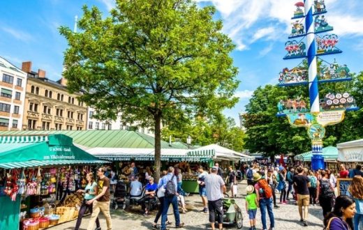 Viktualienmarkt (Marché aux victuailles)