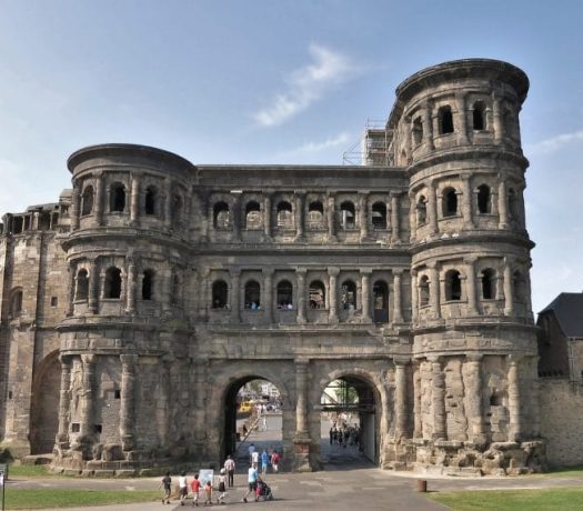 Porta Nigra (Trèves)