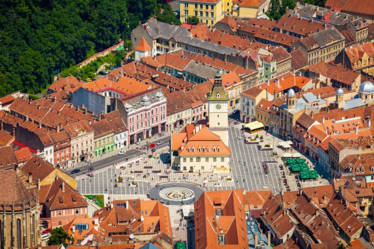 Immersion Industrielle et Culturelle à Brașov - Image