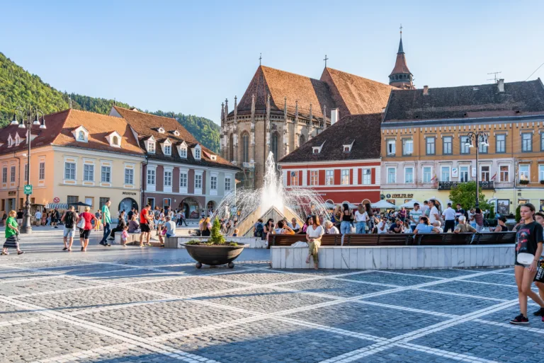 Immersion Scolaire et Découverte de Brașov - Image