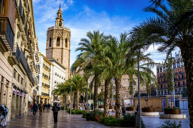 Valence & Alicante : De la Cité des Arts aux Forteresses Médiévales - Image