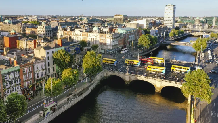 Dublin, Cœur Battant de l’Irlande - Image